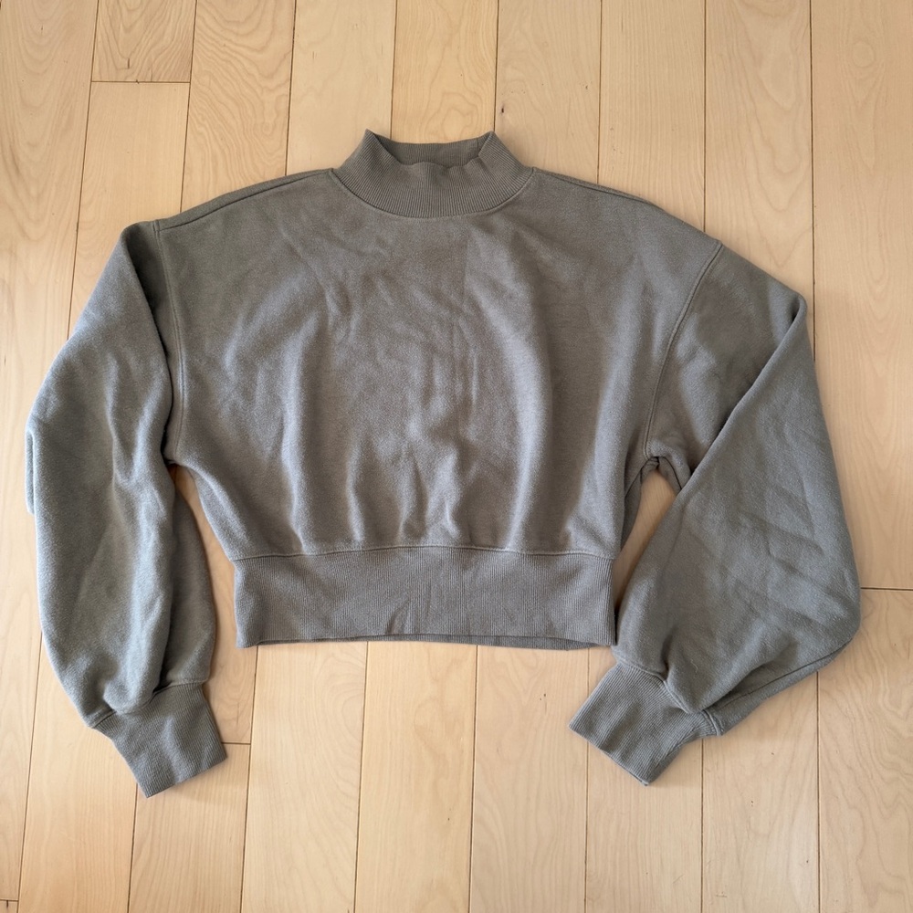 Forever 21 Cropped Mock Neck Sweater